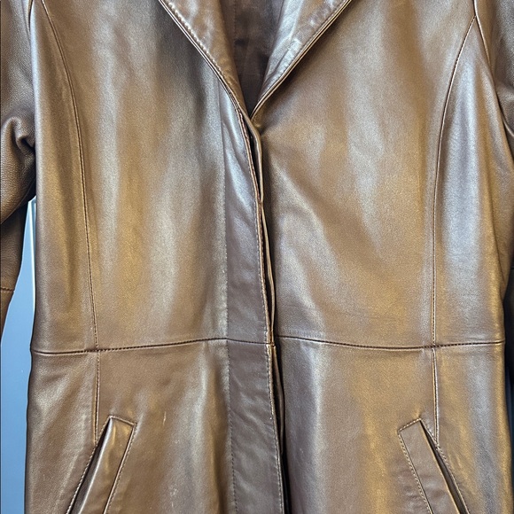 NYDA Vintage Women's Brown Leather Trench Coat. Size Large. 2 pocket - Picture 3 of 11